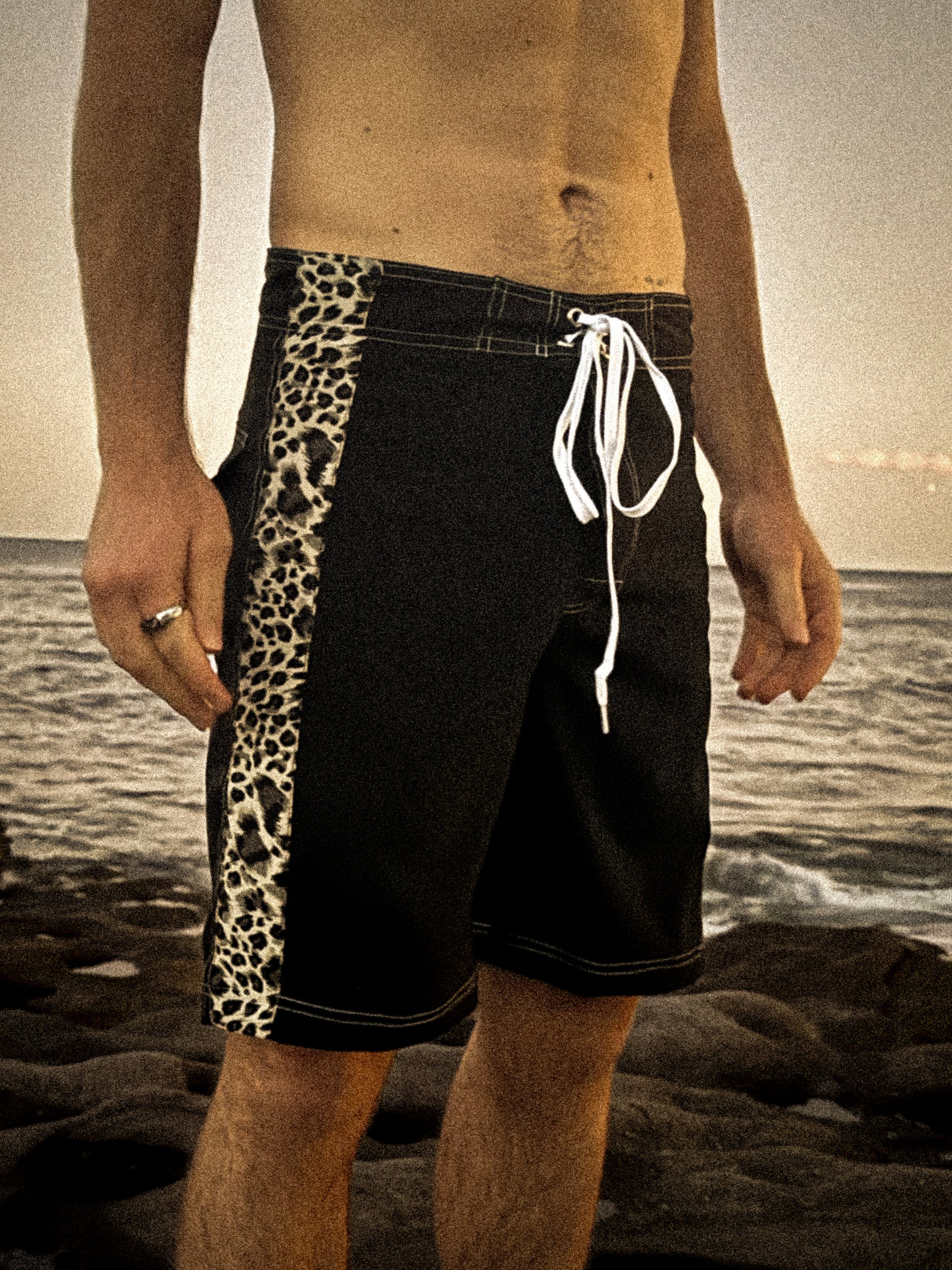 Ocean Panther – Isla x Leopard Drop